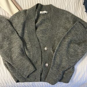 H&M slightly cropped cardigan with pearl button detail